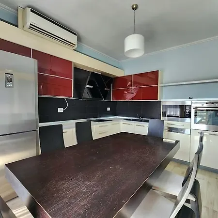 Urban Flat For 6 W 24h Self Check In Tirana