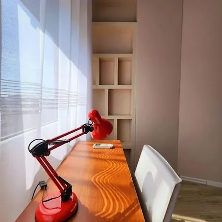 Urban Flat For 6 W 24h Self Check In *